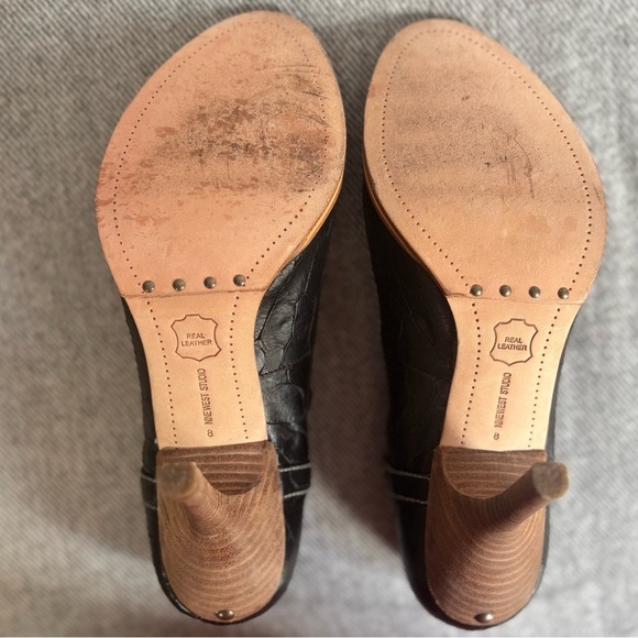 Nine West Studio Black Leather Peep Toe Heels Size 8 Mary Jane Pumps - Picture 8 of 14